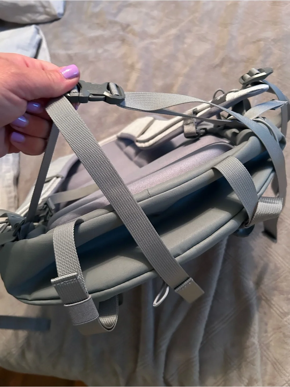 The North Face Borealis Light Gray and Charcoal Backpack - Picture 5 of 14